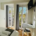 Luciano Cordeiro Homestay Lisbon