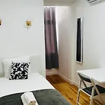 Luciano Cordeiro Privat bolig *